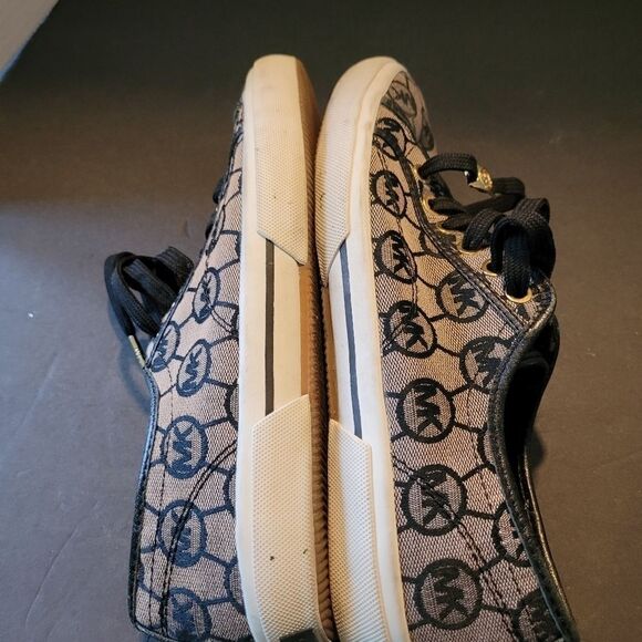MICHAEL kors jet set signature logo size 9 Sneaker Canvas with Gold tone lace - Picture 6 of 12